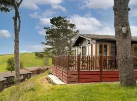 Finest Retreats - Whitsand Bay Lodge
