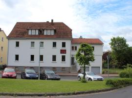 Boardinghouse My Maison, hostal o pensión en Morschen