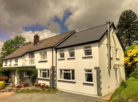 The East Wing @ Lower Broom Farm, hotel en Kilgetty