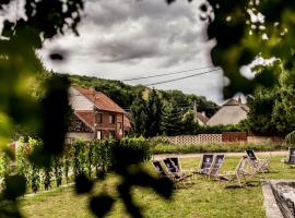 Ubytování ve Vinařství ZD Němčičky, auberge de jeunesse à Němčičky