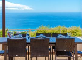 HomeHolidaysRentals Malvina, hotel di Pineda de Mar