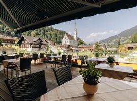 Hotel Hirschen, hotel u gradu 'Silbertal'