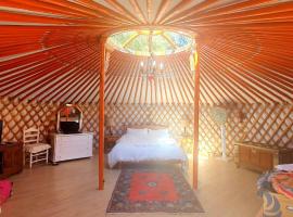 Eldorado Yurt, tented camp en Algarrobo