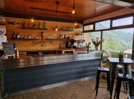 Hotel Le Beau Site, hotel v destinaci Auris
