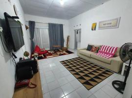 Stay@Pitaloka, cottage in Cirebon