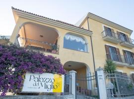 Palazzo del Miglio, bed and breakfast en Belvedere Marittimo