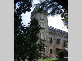 CASA LA TORRE un castello alle porte di Firenze