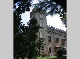 CASA LA TORRE un castello alle porte di Firenze, hotel perto de Certosa di Firenze, Florença