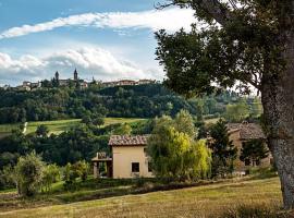 Agriturismo BelleBuono: San Ginesio'da bir çiftlik evi