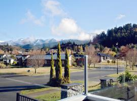 Luxury on Rutherford, hytte i Hanmer Springs