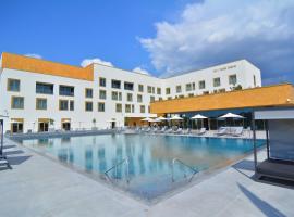 mk hotel tirana、ティラナのホテル