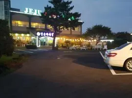 Jeju Feel House