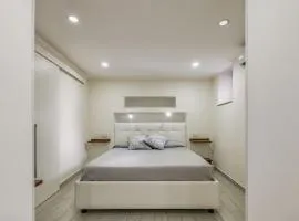 B&B Silver Sleep