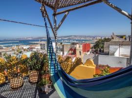 Bayt Alice Hostel, hotel in Tangier