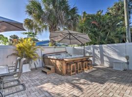 Indian Rocks Beach Unit - Steps from the Shoreline, hotel v destinaci Clearwater Beach