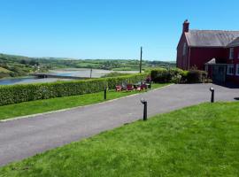 Bridgeview Farmhouse Bed and Breakfast