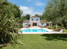 La Parenthèse de Marie, hotel v destinaci Tourrettes-sur-Loup