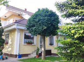 Oázis Apartman, holiday rental in Szántód