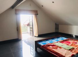 Motel Quý Bình, hotel v destinaci Di Linh
