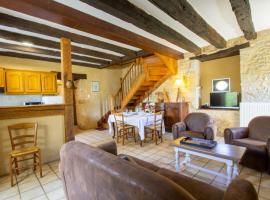 Gîte Saint-Aubin-de-Nabirat, 4 pièces, 6 personnes - FR-1-616-127，Saint-Aubin-de-Nabirat的飯店