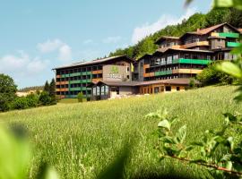 Natura Hotel Bodenmais - inkl Soft- und Heißgetränkeflat, отель в городе Боденмайс