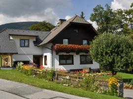 Haus Santner, apartamento en Göriach