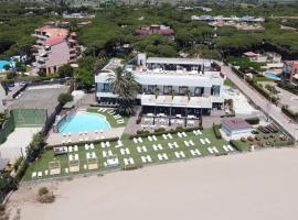 Playa Grande by Tropical - Adults Only, hotel v mestu Gavà