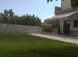 apartment in a country house#, hotel cerca de Aeropuerto Internacional de Kalámata Capitán Vassilis Constantakopoulos - KLX, 