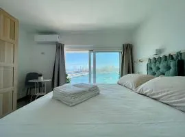 Eos Sea View Apartments