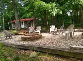 Serenity cabin on the hill