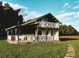 Słoneczny Zagajnik-domek na skraju lasu, Roztocze, Zwierzyniec, hotel in Lipowiec