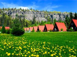 Domek Retro Karłów - Brda, lodge en Kudowa-Zdrój