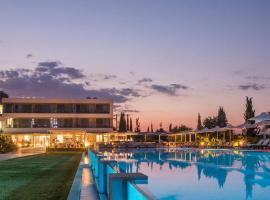 Buca Beachclub Resort, hotel v destinaci Messini