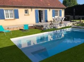 Maison privative 5 Ch. 12 Pers. Piscine chauffée