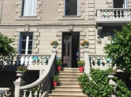 Lime trees, bed and breakfast en Arnac-Pompadour