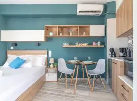 Penthouse Studio in Centre with SeaView
