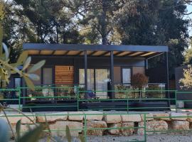 LUXURY MOBILE HOMES IVACI, hotel sa Rovinj