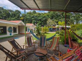 Kalunai Hostel: Puerto Viejo'da bir hostel