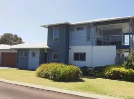 Dolphin Shores by the Blackwood River