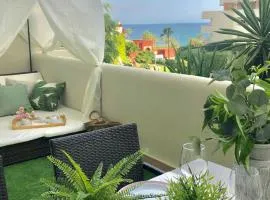 Premium Apartment in Benalbeach, Benalmadena