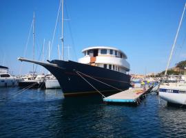 CLASSIC Yacht YANIKA Yachting Watersport ETS