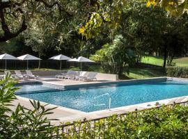 Hôtel Résidence Les Mas du Grand Vallon, hotel a Mougins