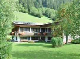 Ferienwohnungen Bailom, hotel com estacionamento em Elbigenalp