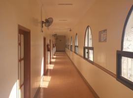 فندق الخماسين، فندق في وادي الدواسر