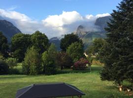 Maison Laclede, hotel i Bedous