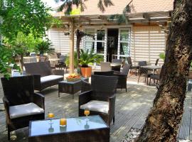 Fasthotel Toulon, hotel v destinaci Cuers