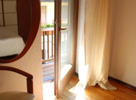 Cà Mia, hotel v destinaci Nus