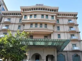 Grand Regency Hotel