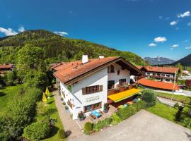 Hotel Hubertus Schliersee, family hotel in Schliersee