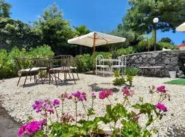 B&B BOUTIQUE DI CHARME "ETNA-RELAX-NATURA"